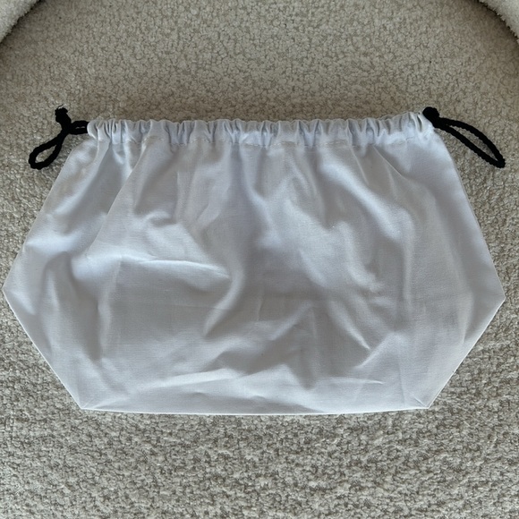 COPY - Chanel White Cotton Drawstring Bag - Picture 5 of 8
